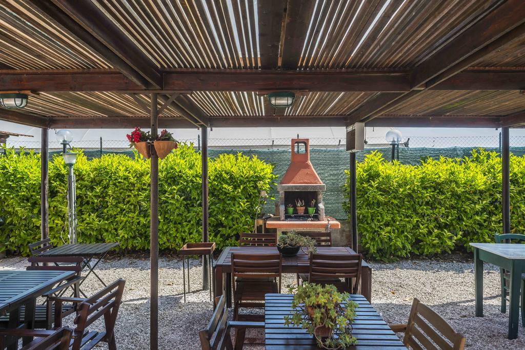 La Locanda Country House Borgo Montenero Extérieur photo